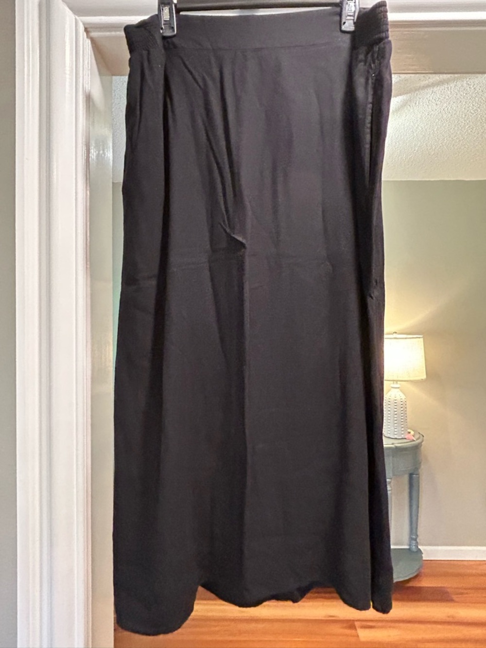 Black Old Navy Maxi Skirt - XL